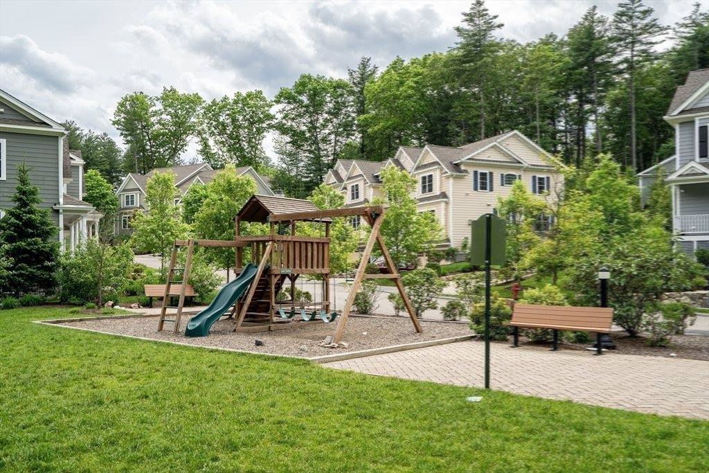37 Jefferson Dr, Lexington, MA 02420