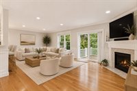 37 Jefferson Dr, Lexington, MA 02420