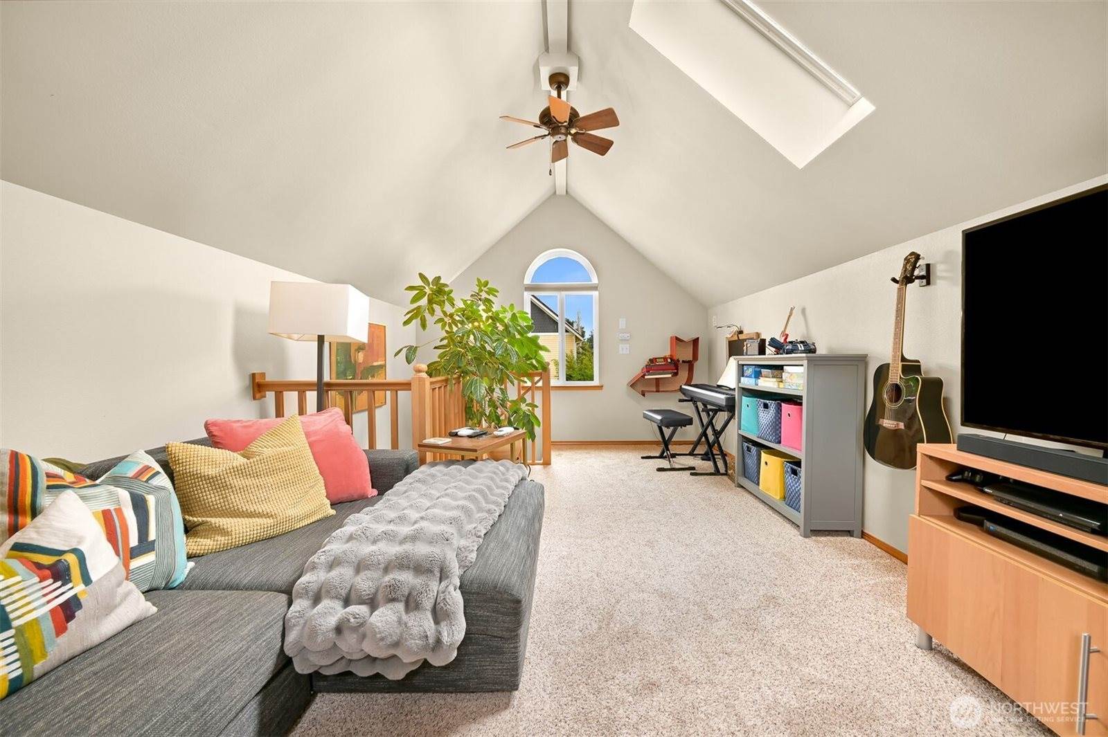 2412 West North Street, Bellingham, WA 98225