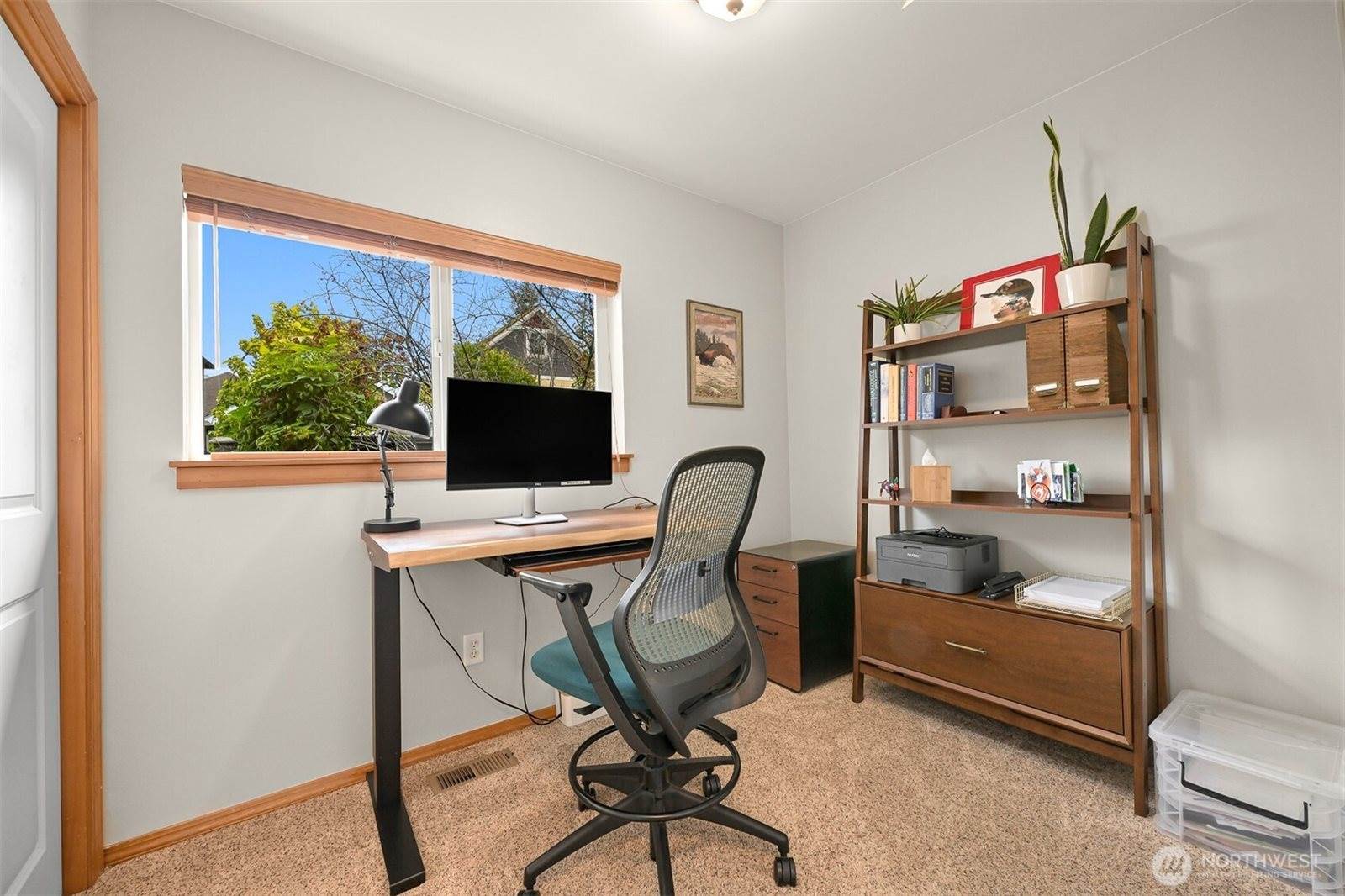2412 West North Street, Bellingham, WA 98225