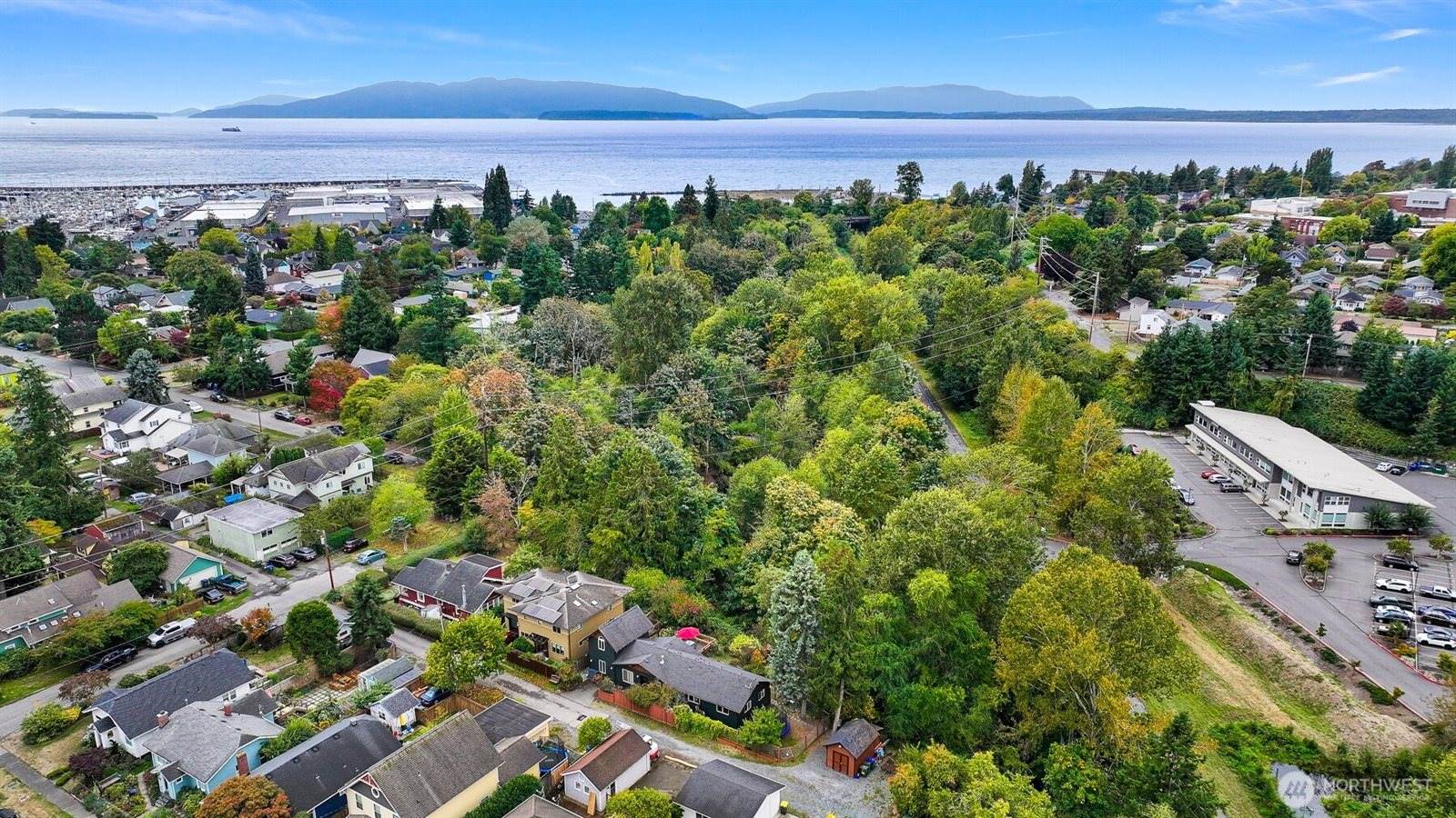 2412 West North Street, Bellingham, WA 98225