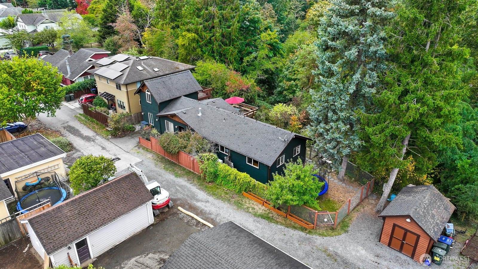 2412 West North Street, Bellingham, WA 98225