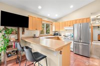 2412 West North Street, Bellingham, WA 98225