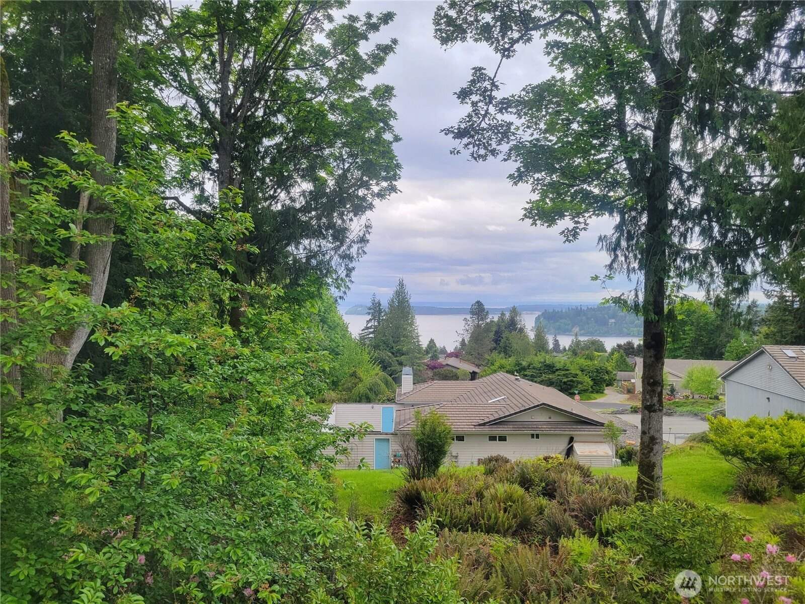 101 Fleet Drive, Port Ludlow, WA 98365