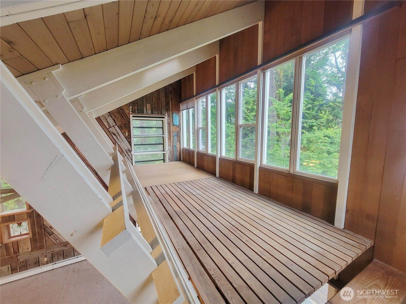 101 Fleet Drive, Port Ludlow, WA 98365
