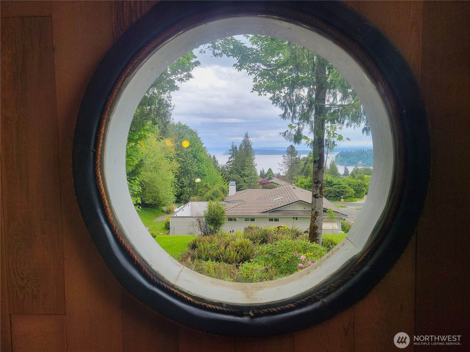 101 Fleet Drive, Port Ludlow, WA 98365
