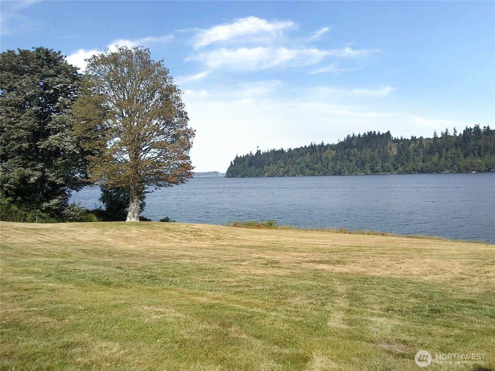 101 Fleet Drive, Port Ludlow, WA 98365