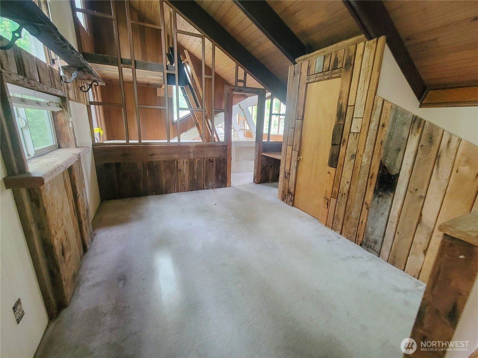 101 Fleet Drive, Port Ludlow, WA 98365