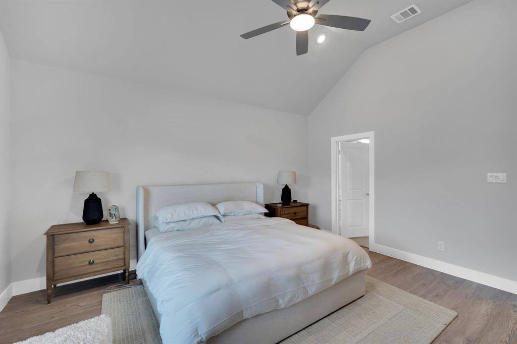 2212 Vista Way, Waxahachie, TX 75165