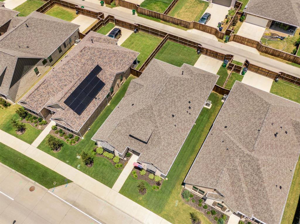 2212 Vista Way, Waxahachie, TX 75165