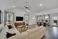 2212 Vista Way, Waxahachie, TX 75165