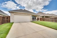 2212 Vista Way, Waxahachie, TX 75165