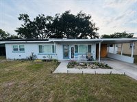 105 Margaret Street, Auburndale, FL 33823