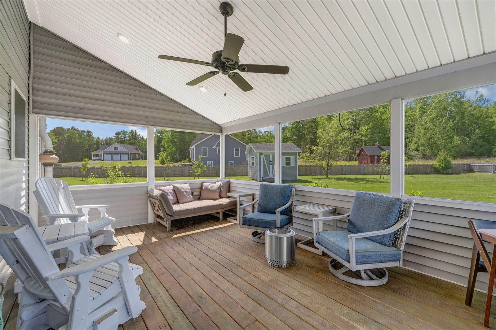 174 Rolling Meadow Drive, Bangor, ME 04401
