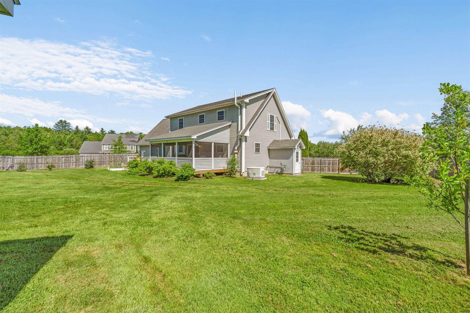 174 Rolling Meadow Drive, Bangor, ME 04401