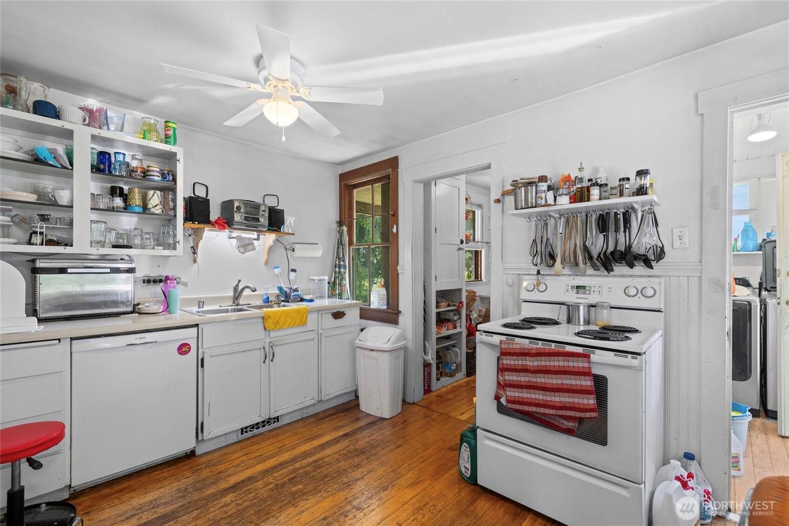 810 Cul De Sac Avenue, Burlington, WA 98233