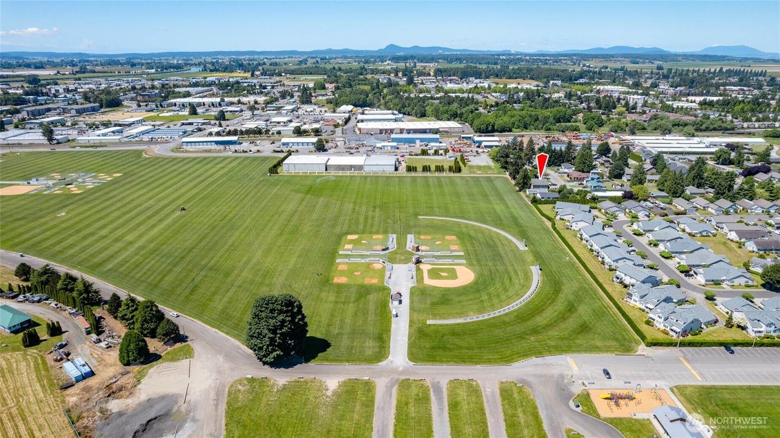 810 Cul De Sac Avenue, Burlington, WA 98233