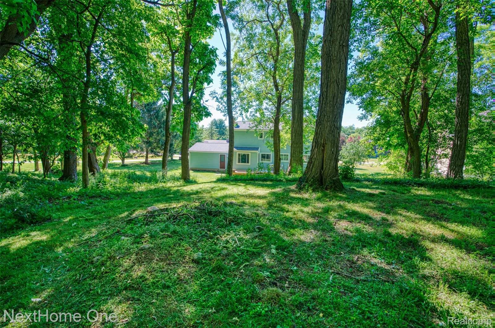 6448 Grand Circle Drive, Genoa Township, MI 48116
