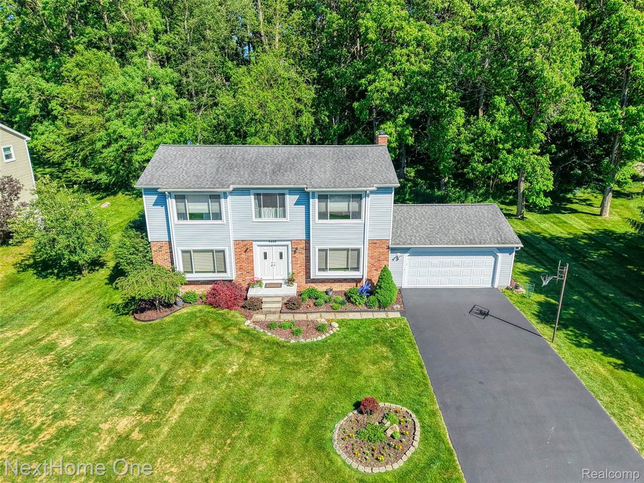 6448 Grand Circle Drive, Genoa Township, MI 48116