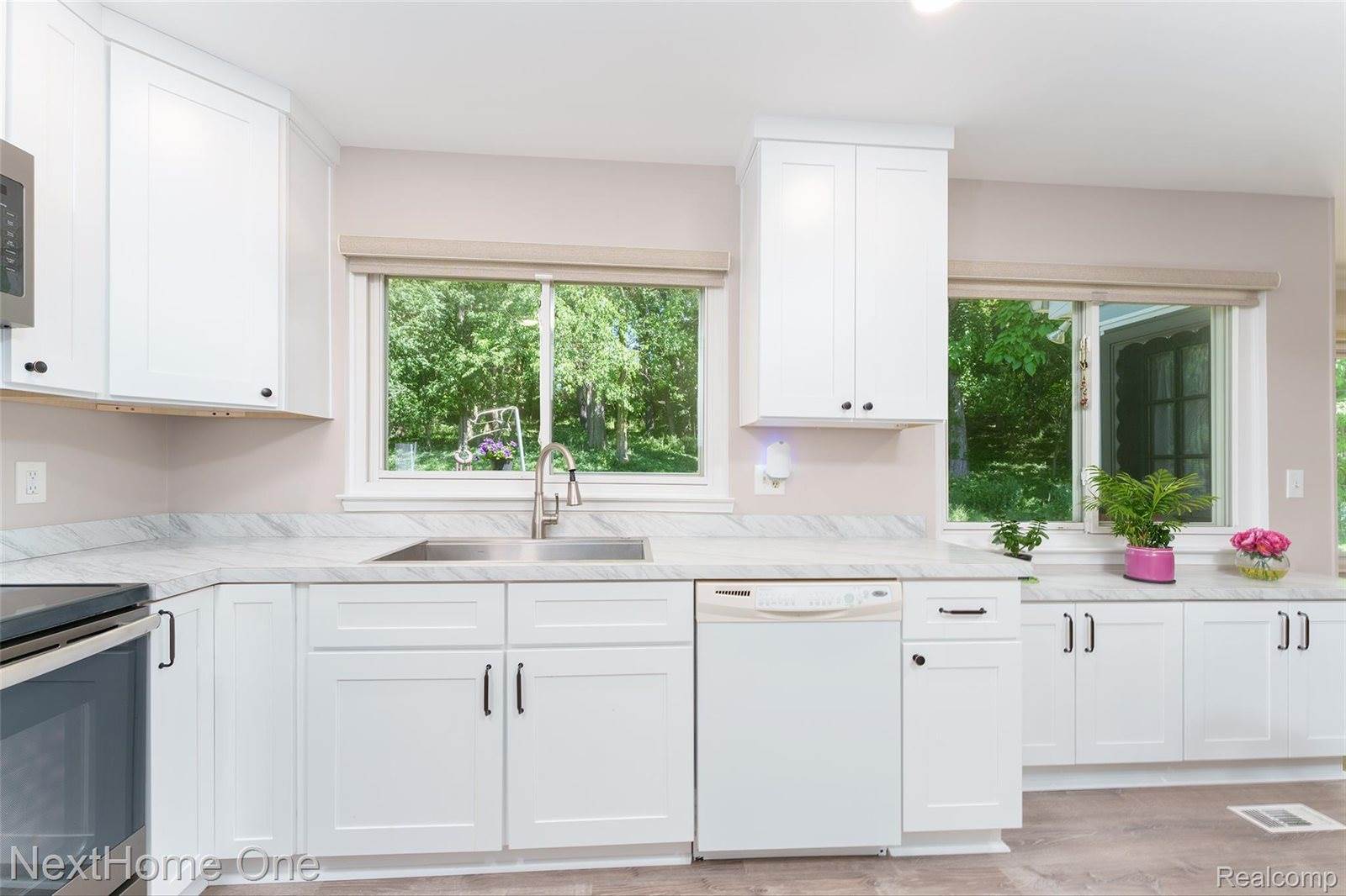 6448 Grand Circle Drive, Genoa Township, MI 48116
