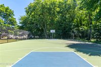 192 Longwood Drive, Manalapan, NJ 07726
