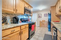 192 Longwood Drive, Manalapan, NJ 07726