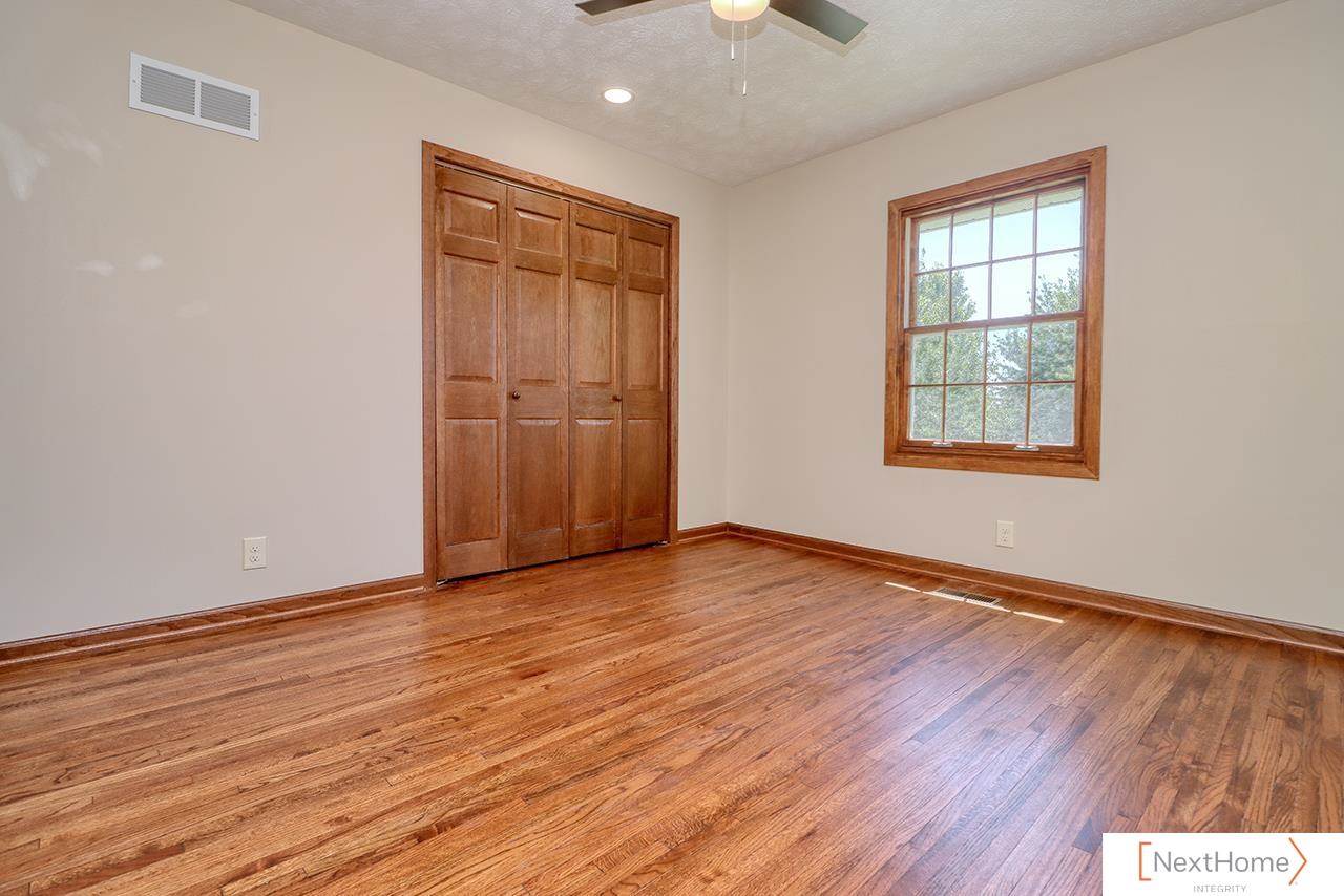 5430 Danbury Road, Lincoln, NE 68512