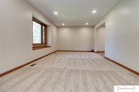 5430 Danbury Road, Lincoln, NE 68512