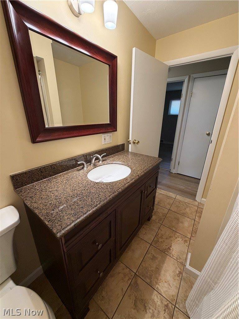 2104 Walter Road, Westlake, OH 44145