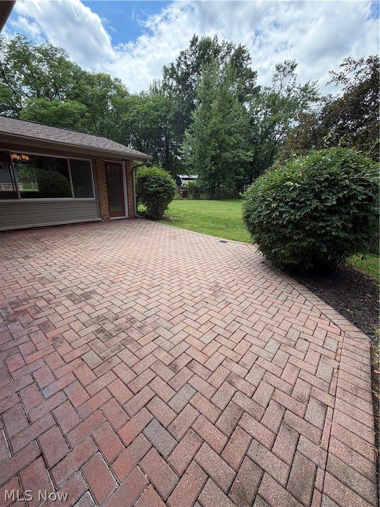 2104 Walter Road, Westlake, OH 44145