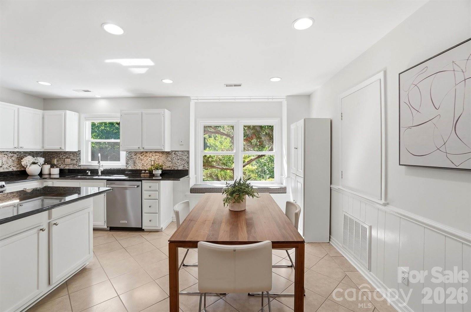 723 Walnut Point Drive, Matthews, NC 28105