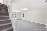 723 Walnut Point Drive, Matthews, NC 28105