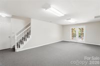 723 Walnut Point Drive, Matthews, NC 28105