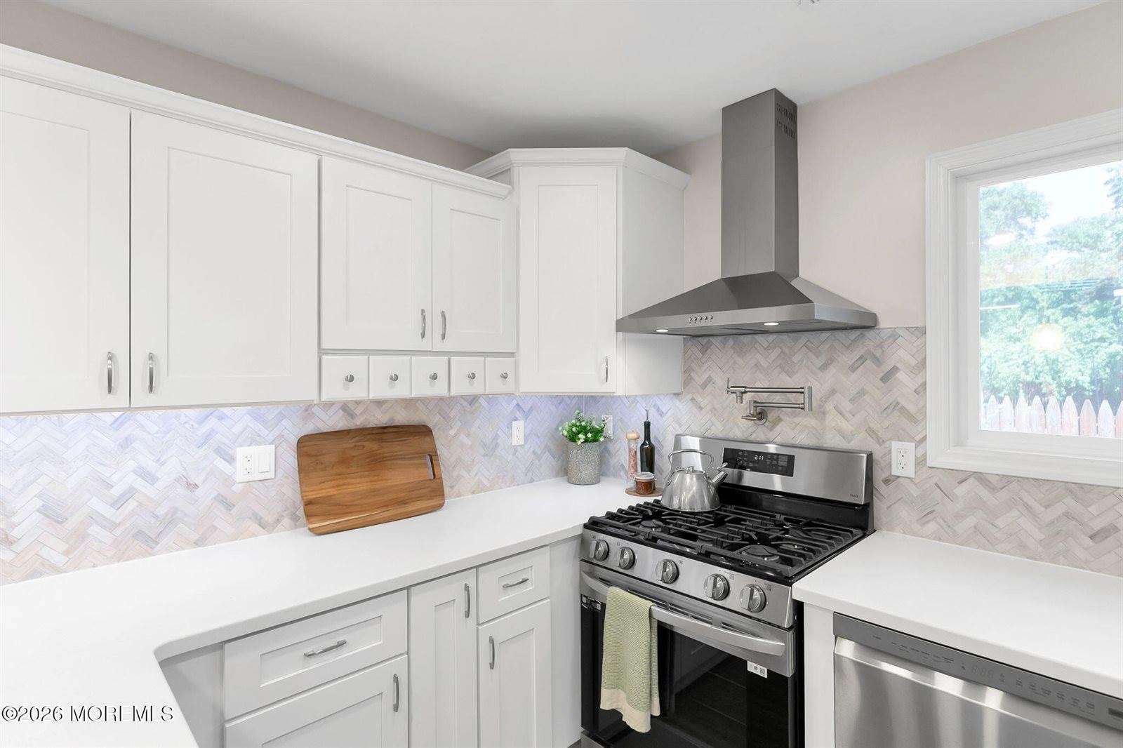 27 Passaic Street, North Middletown, NJ 07758