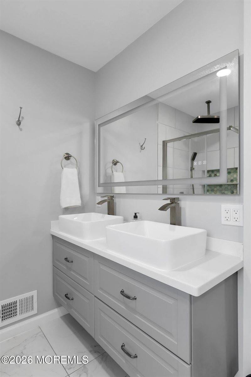27 Passaic Street, North Middletown, NJ 07758