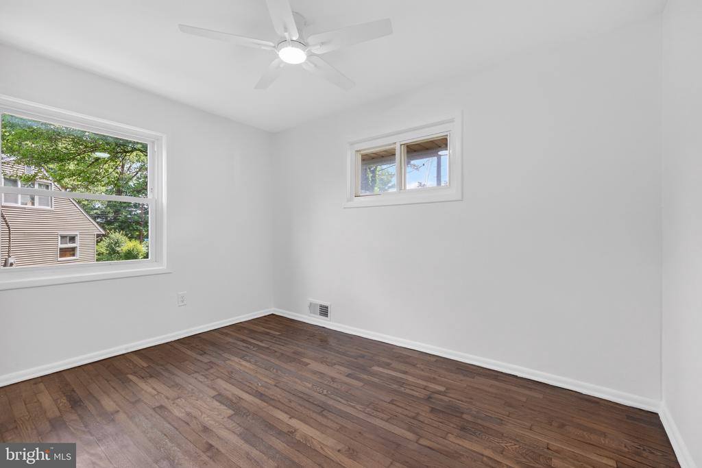 303 Nimitz Avenue, Rockville, MD 20851