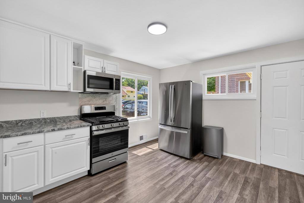 303 Nimitz Avenue, Rockville, MD 20851