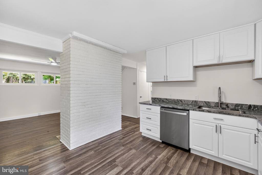 303 Nimitz Avenue, Rockville, MD 20851