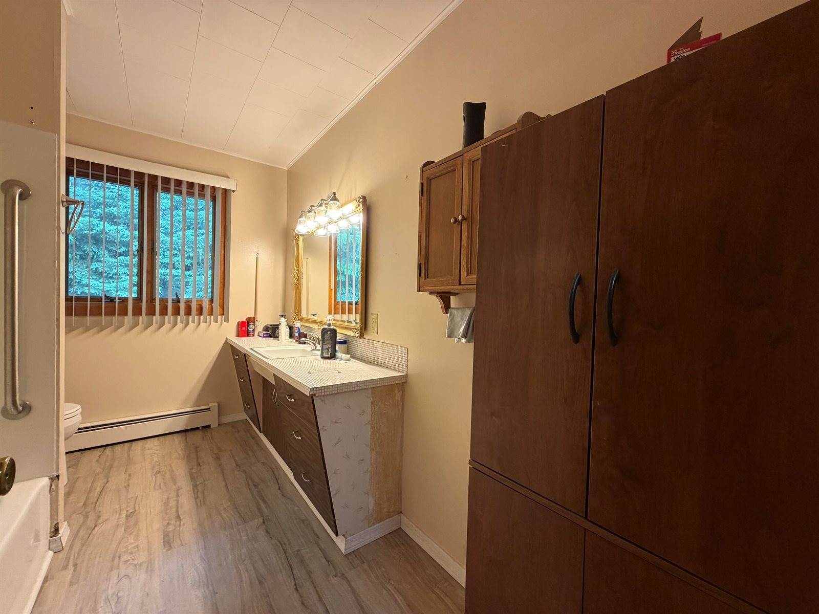 113 21st Avenue, Madawaska, ME 04756