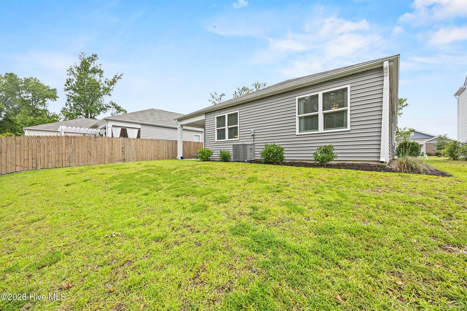 323 Windy Woods Way, Wilmington, NC 28401