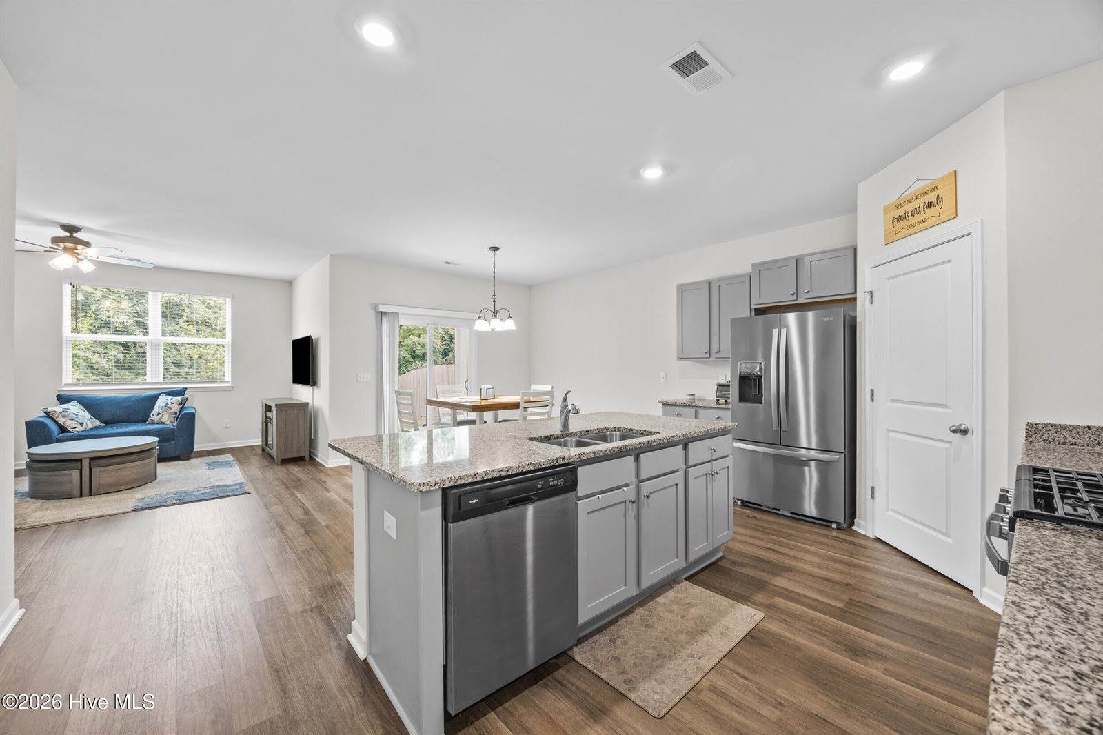 323 Windy Woods Way, Wilmington, NC 28401