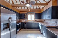915 East 15th Ave, Winfield, KS 67156