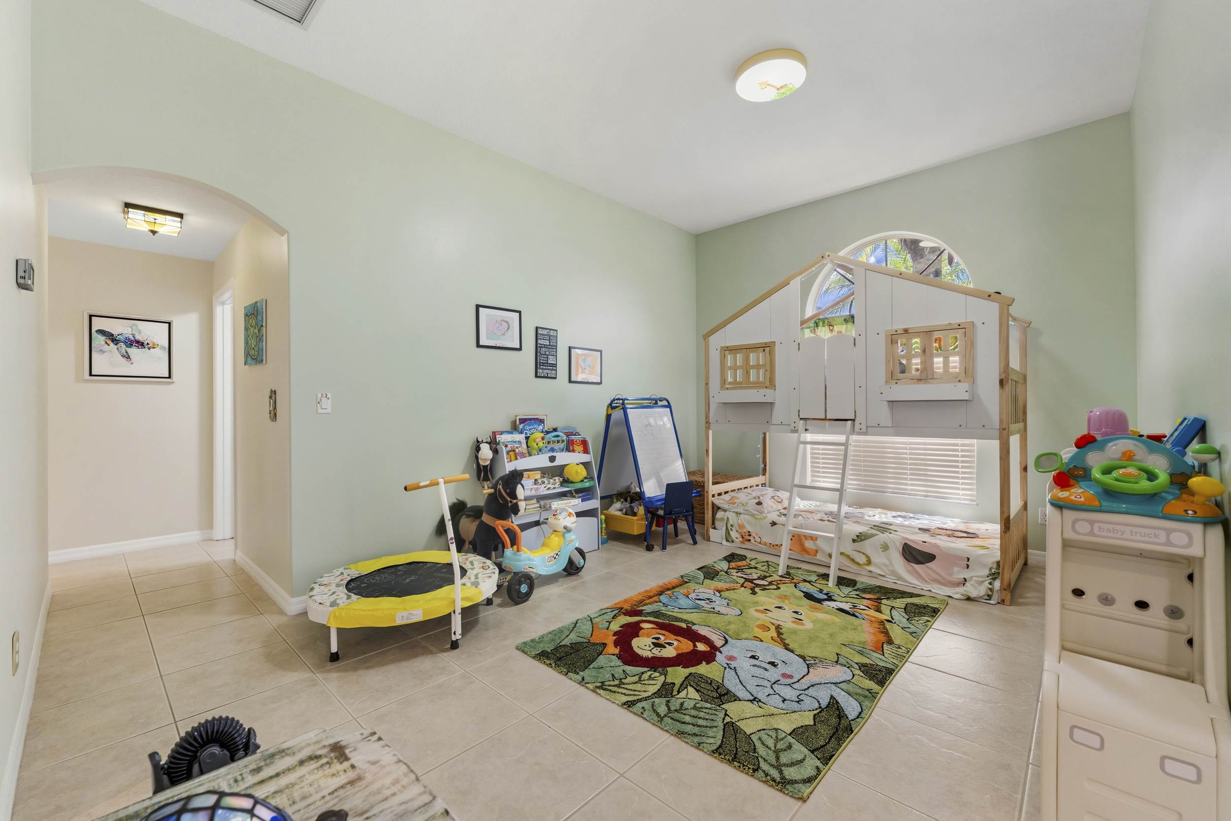 3681 SW Camastro St, Port St Lucie, FL 34953