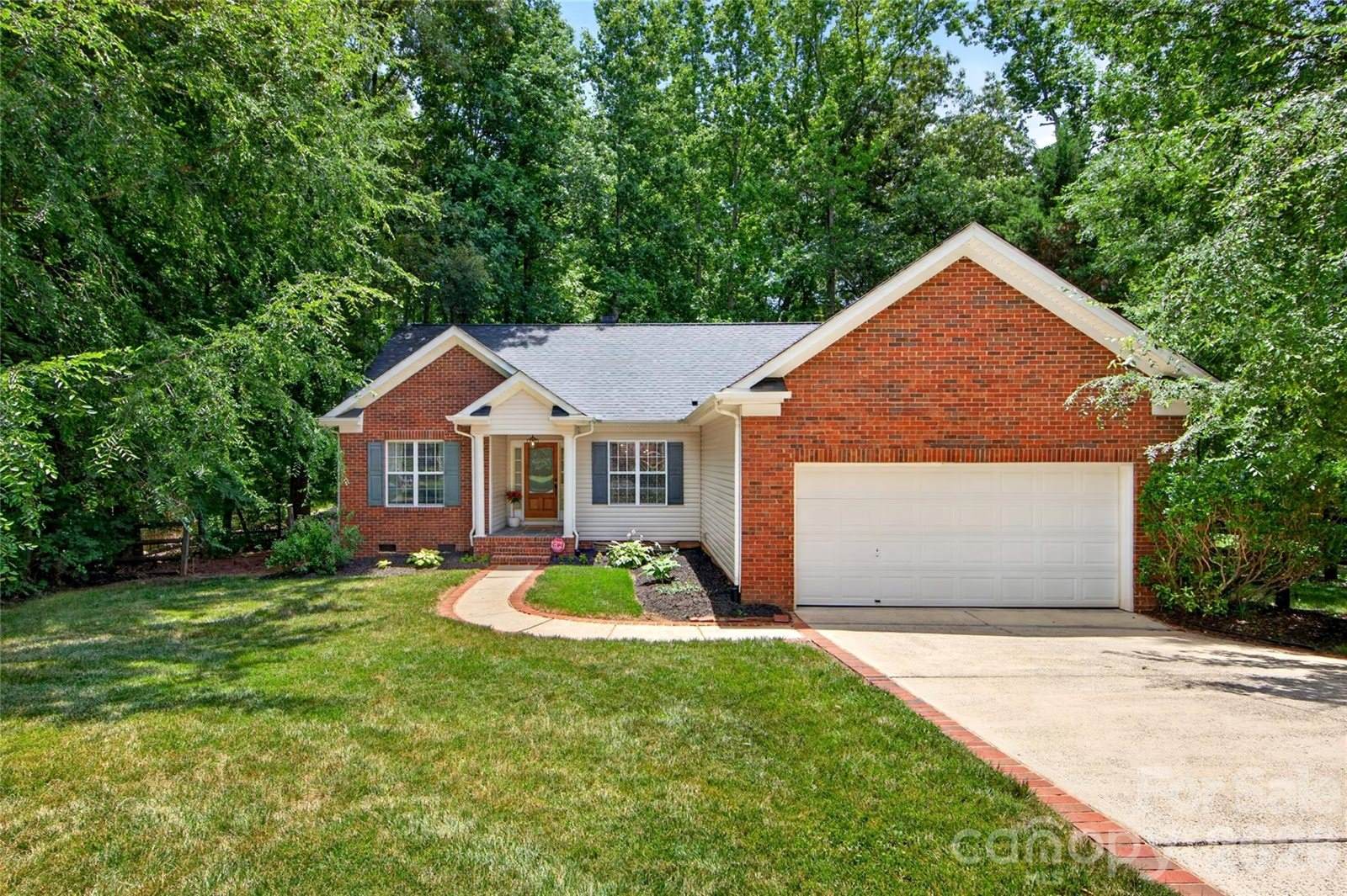 8121 Poplar Grove Circle, Waxhaw, NC 28173