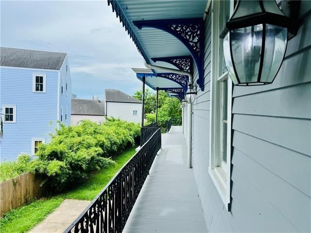 1608 Governor Nicholls Street, New Orleans, LA 70116
