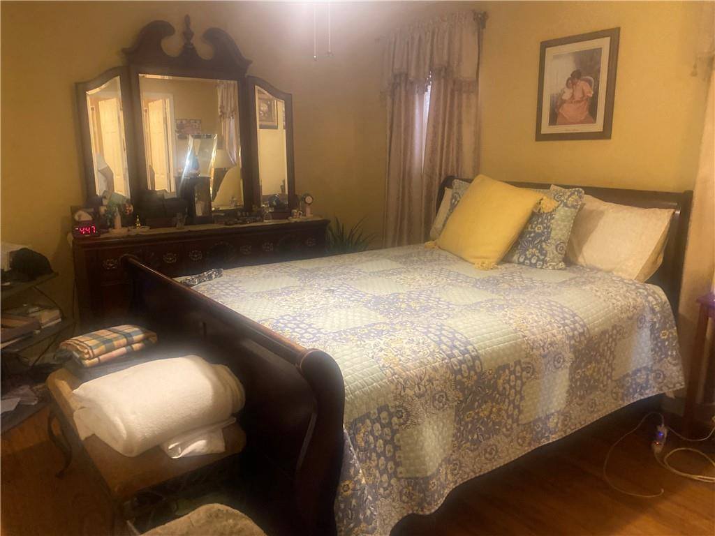 4215 Saint Bernard Avenue, New Orleans, LA 70122