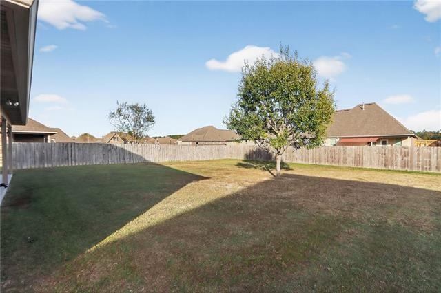 42210 Wood Avenue, Ponchatoula, LA 70454