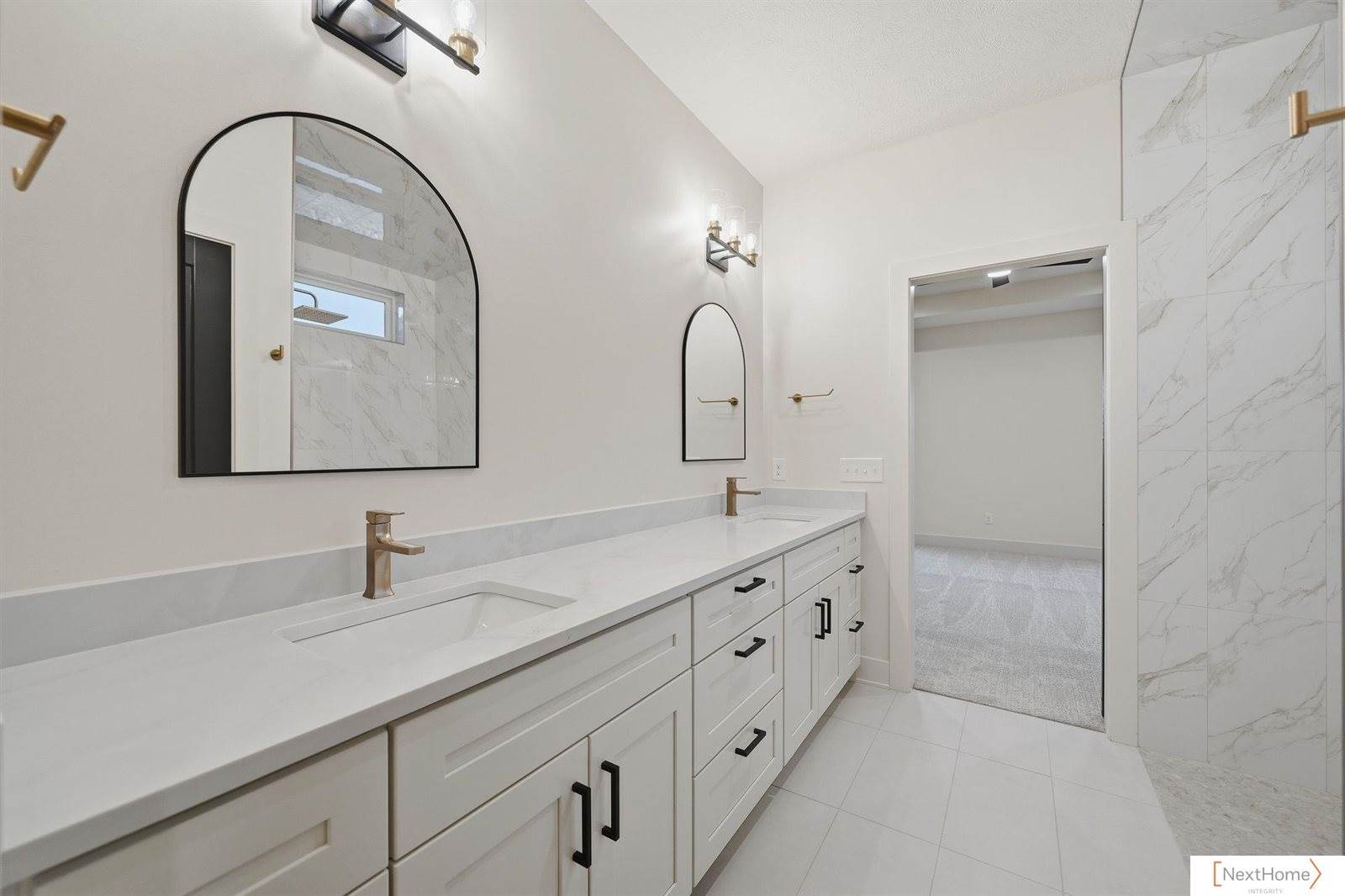 8921 Dragonfly Lane, Lincoln, NE 68526