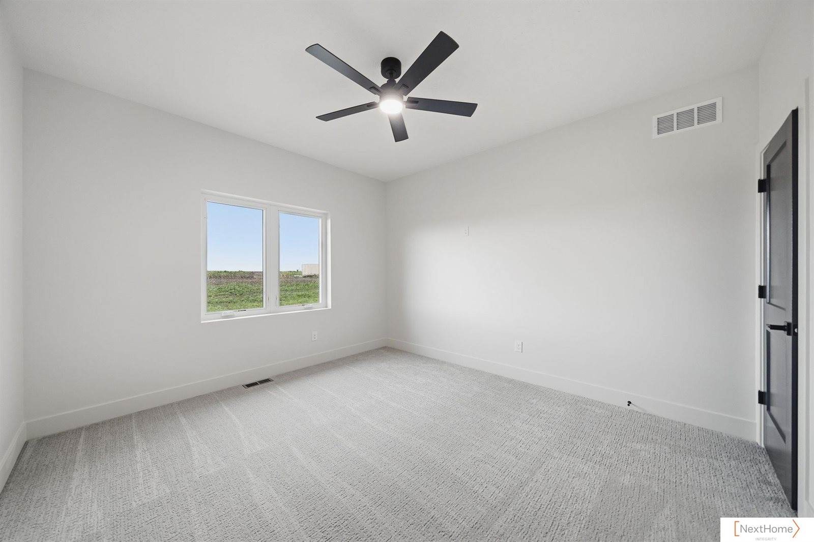 8921 Dragonfly Lane, Lincoln, NE 68526