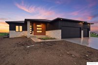 8921 Dragonfly Lane, Lincoln, NE 68526